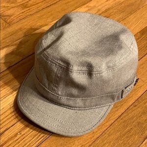 Short billed hat
